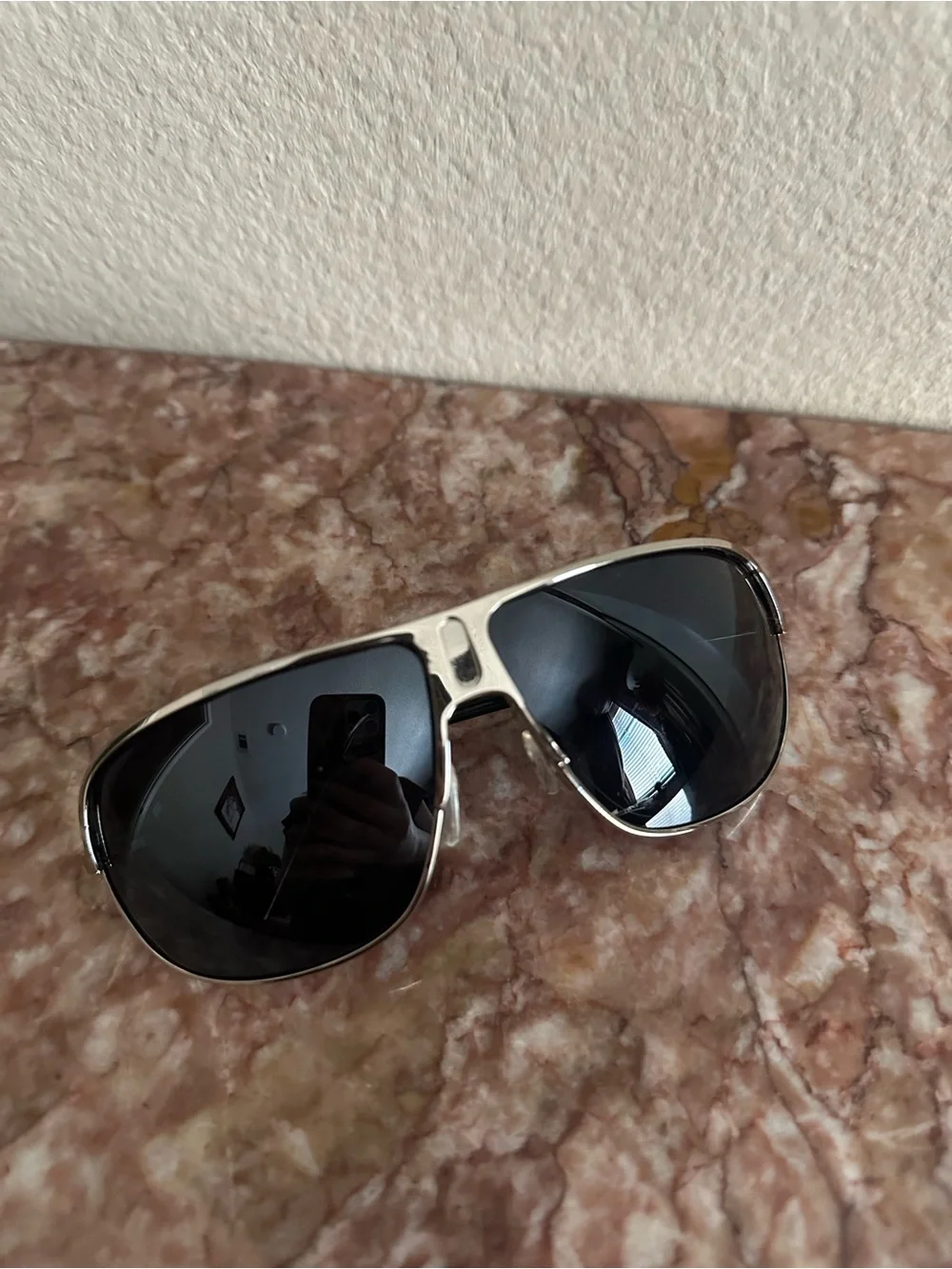 Silver Frame Aviator Sunglasses with Dark Lenses
